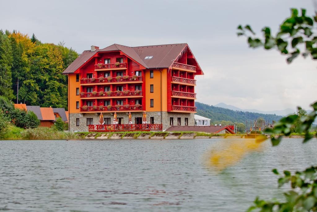 Hotel Impozant Valča Exteriér fotografie
