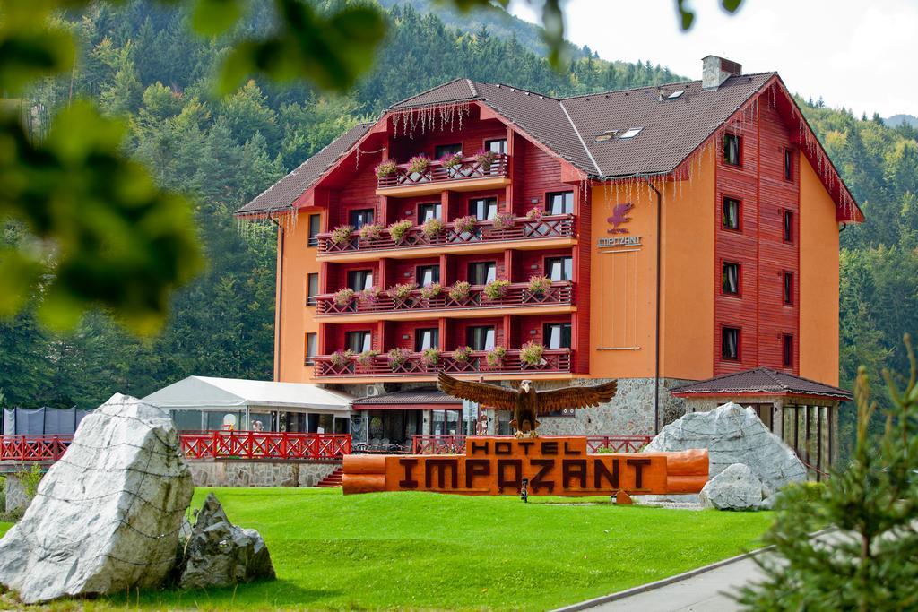 Hotel Impozant Valča Exteriér fotografie
